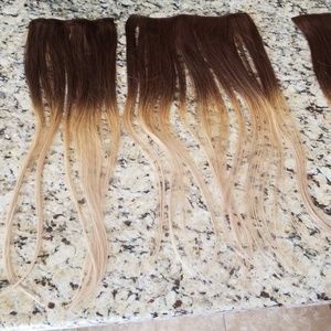 6 pc. Clip in Synthetic Ombre Hair Extensions
